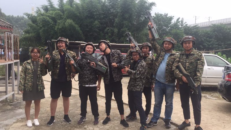 喜迎中秋 歡度國慶 公司全體成員三圣鄉一日游